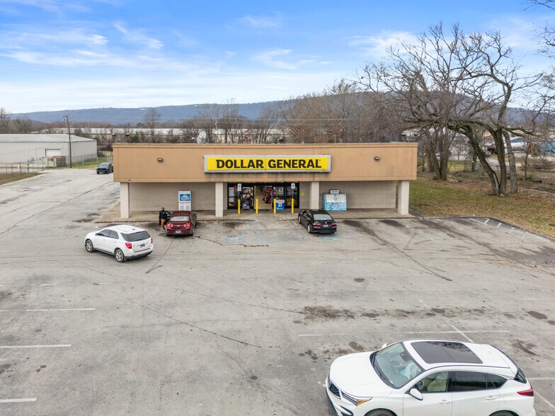 More Photos Of 4211 Rossville Blvd, Chattanooga Freestanding For Sale