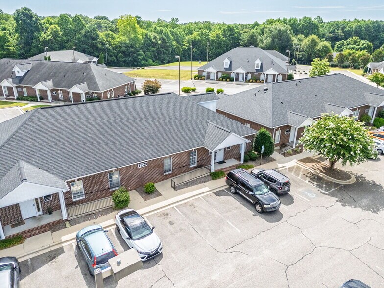 More Photos Of 1554 Union Rd, Gastonia Office For Lease