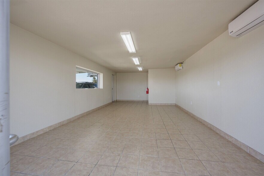 More Photos Of 5701 N Jornada Rd, Las Cruces Service Station For Sale