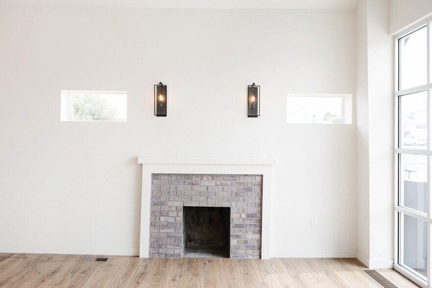 More Photos Of 126 W 900 S, Salt Lake City Flex For Lease