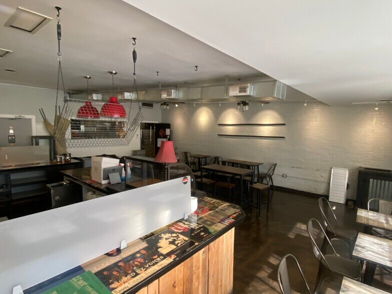 More Photos Of 1010 Morton St, Baltimore Freestanding For Lease
