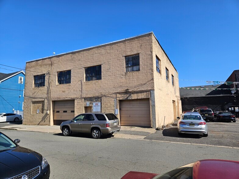 More Photos Of 1455 Princeton, Ewing Unknown For Lease