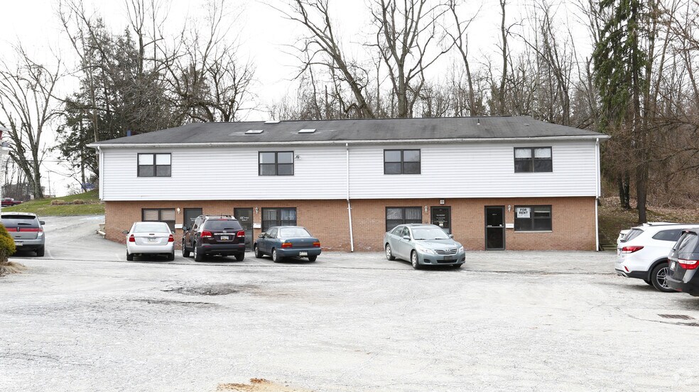 More Photos Of 11743 Frankstown Rd, Pittsburgh Office For Sale