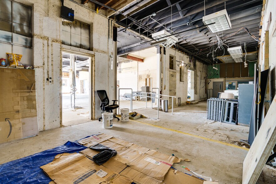 More Photos Of 118 Fairview Ave, Daytona Beach Freestanding For Sale