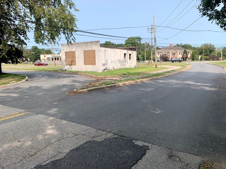 More Photos Of 63 US Highway 46, Pine Brook Freestanding For Sale