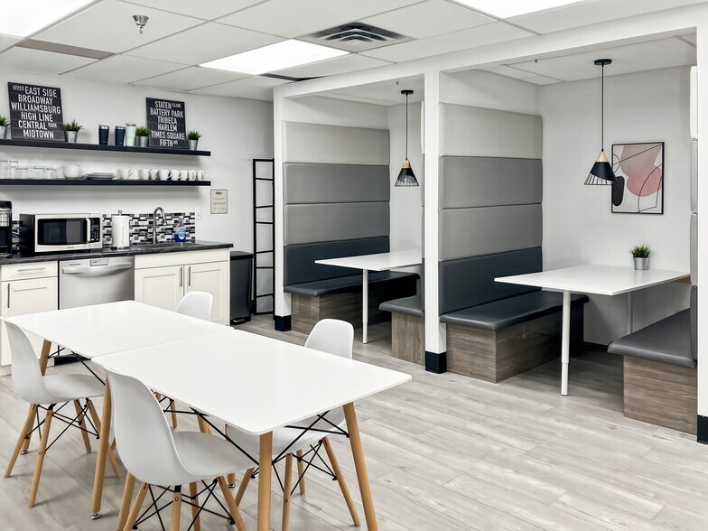 More Photos Of 29777 Telegraph Rd, Southfield Coworking Space