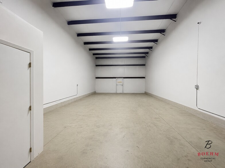 More Photos Of 141 Industrial Dr, Boerne Warehouse For Lease