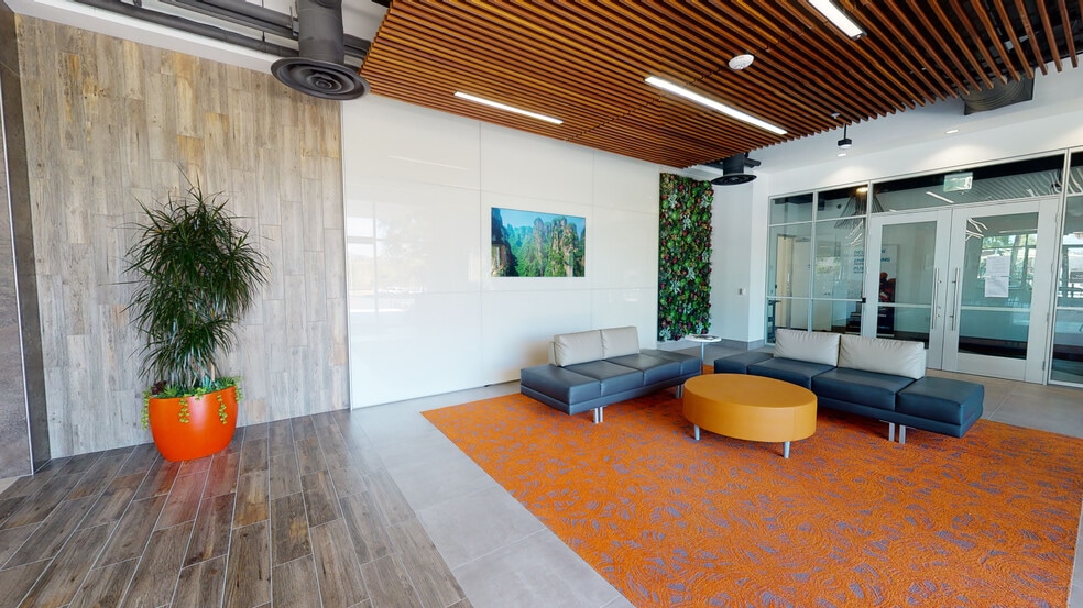 More Photos Of 10641 Scripps Summit Ct, San Diego Office For Lease