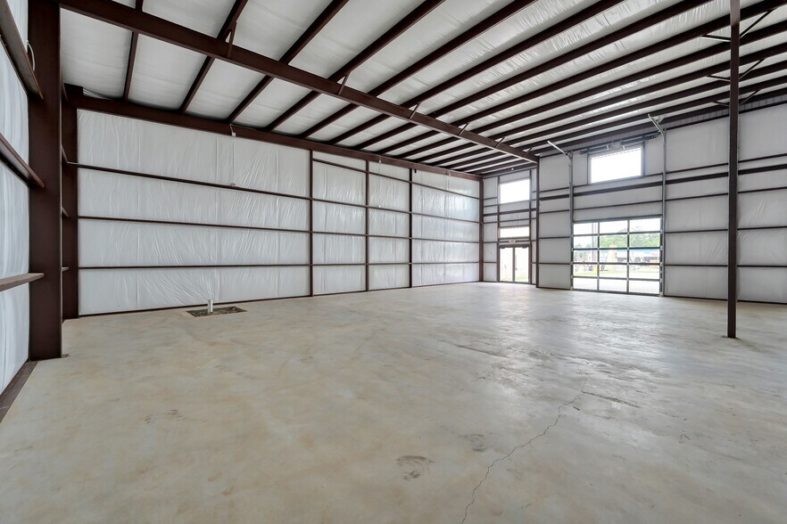 More Photos Of 818 Honea Egypt rd, Magnolia Industrial For Sale