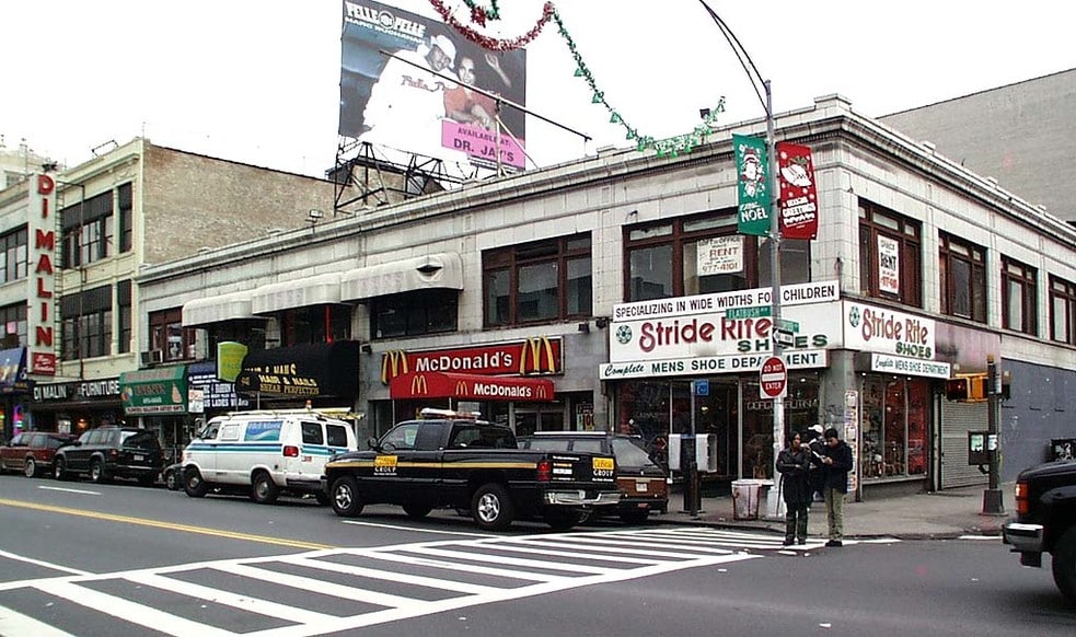 More Photos Of 938 Flatbush Ave, Brooklyn General Retail For Lease