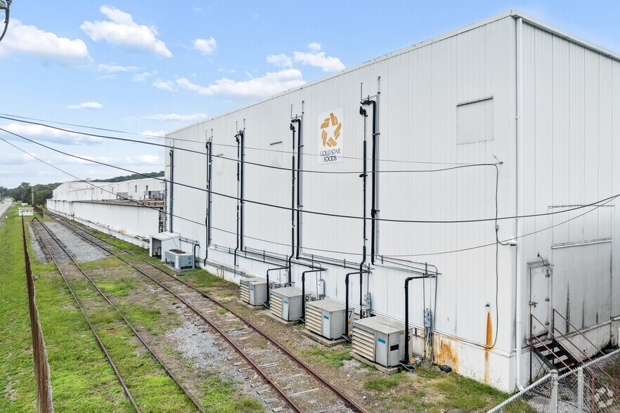 More Photos Of 10320 Fairgrounds Rd, Huntingdon Refrigeration Cold Storage For Lease
