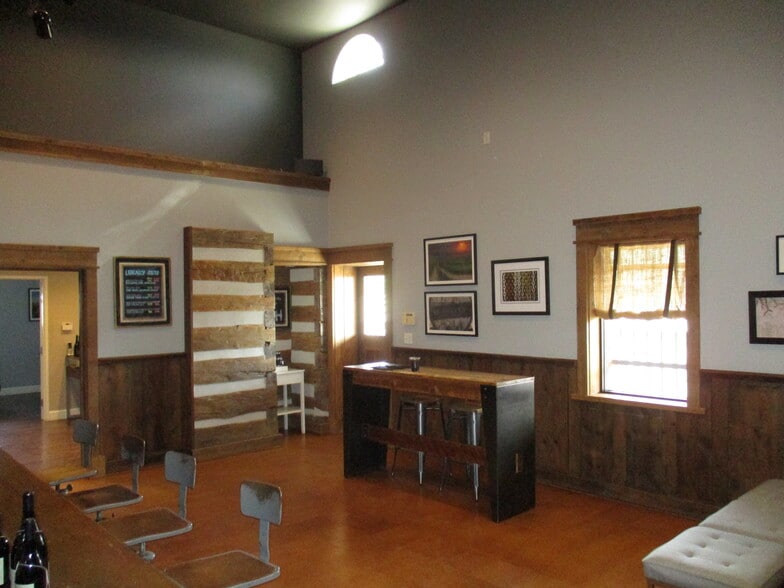 More Photos Of 635 N 13th Ave, Walla Walla Winery Vineyard For Sale