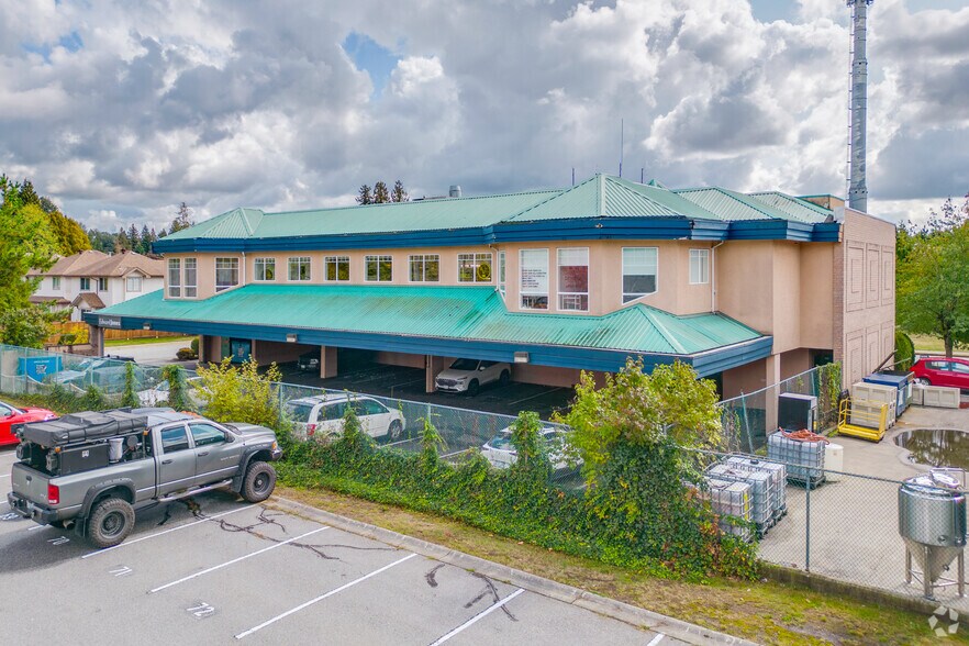 More Photos Of 19237 122a Ave, Pitt Meadows General Retail For Lease