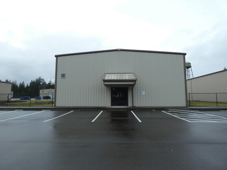 More Photos Of 181 William White way, Shelton Warehouse For Lease