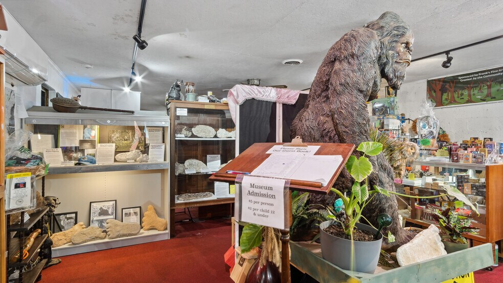 More Photos Of 300 W North Main St, Littleton General Retail For Sale