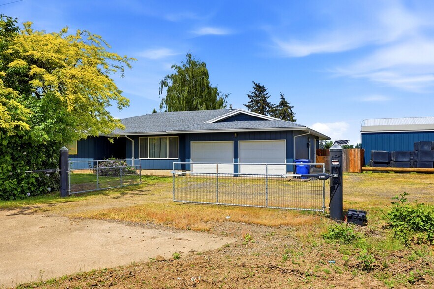 More Photos Of 9085 Arney Ln NE, Woodburn Industrial For Sale