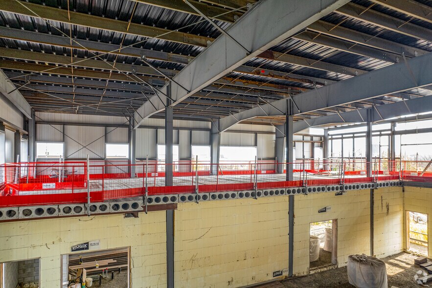 More Photos Of 10 Vice Regent Blvd, Toronto Land For Lease