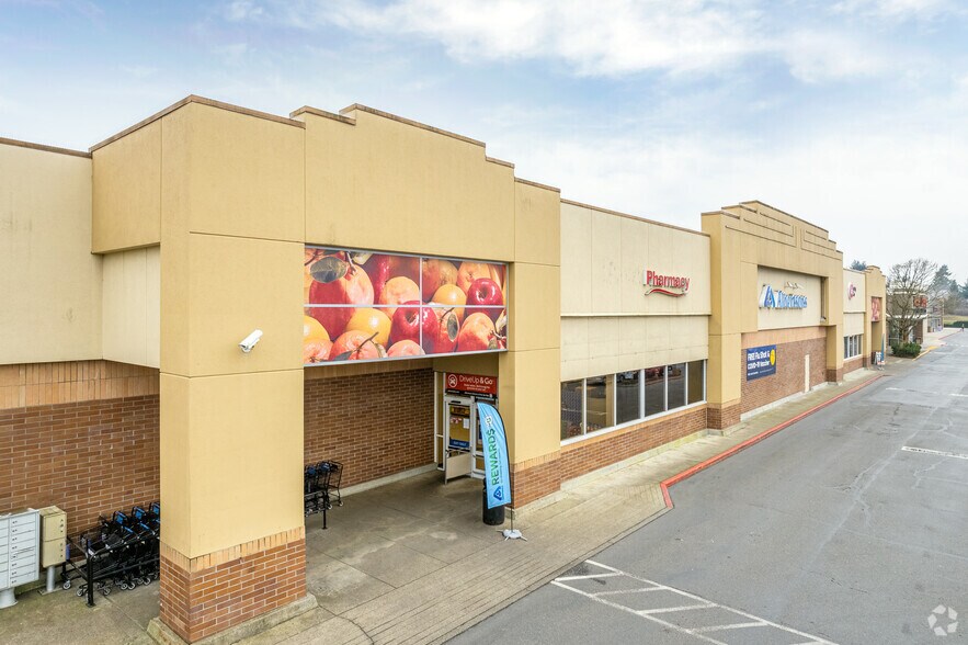 More Photos Of 19003 S Beavercreek Rd, Oregon City General Retail For Lease