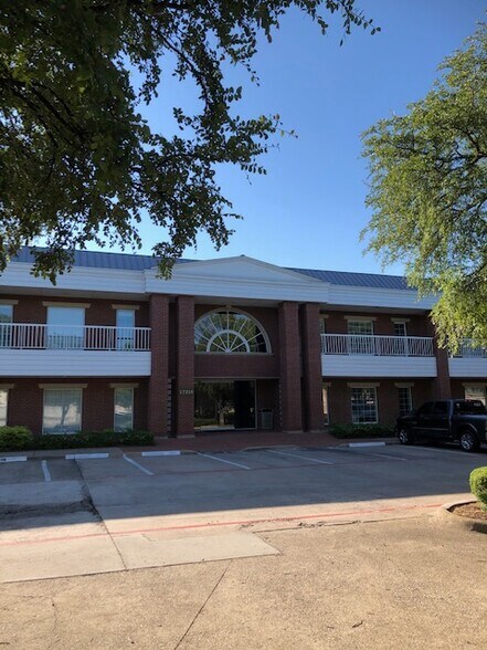 More Photos Of 17101 Preston Rd, Dallas Unknown For Lease