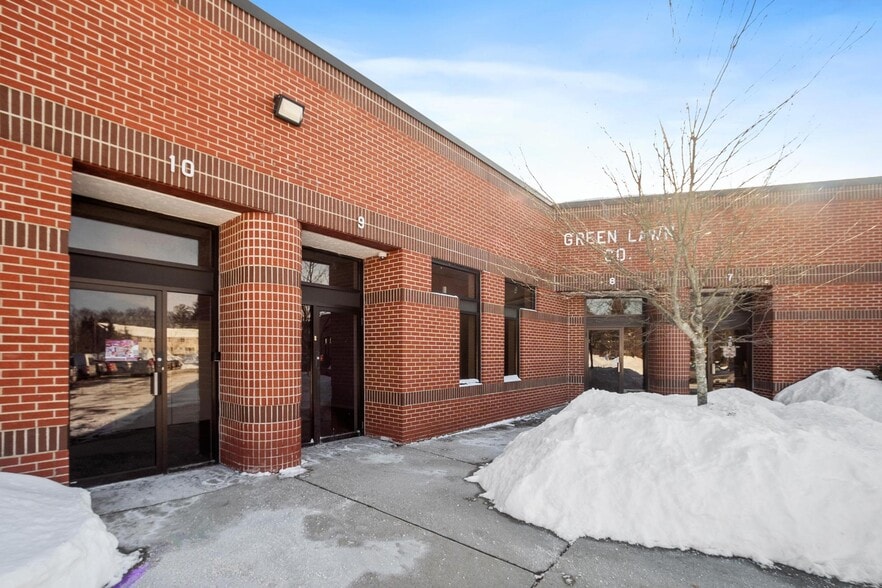 More Photos Of 131 Stedman St, Chelmsford Light Manufacturing For Lease