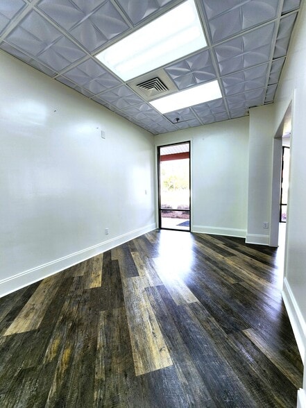 More Photos Of 8700-8730 Thomas Dr, Panama City Apartments For Lease