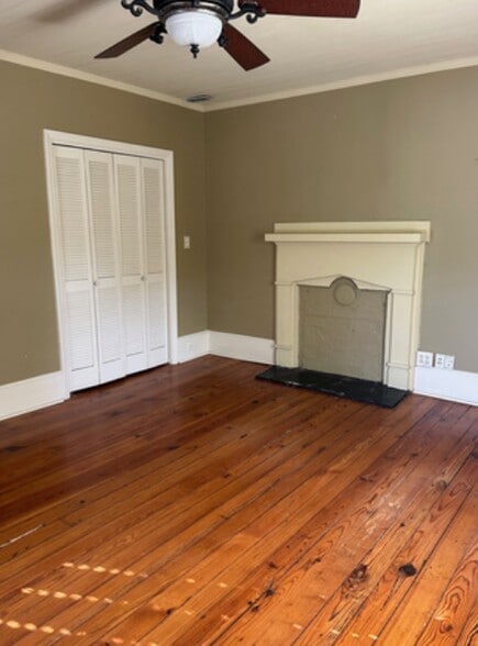 More Photos Of 500 W John St, Matthews Office For Sale