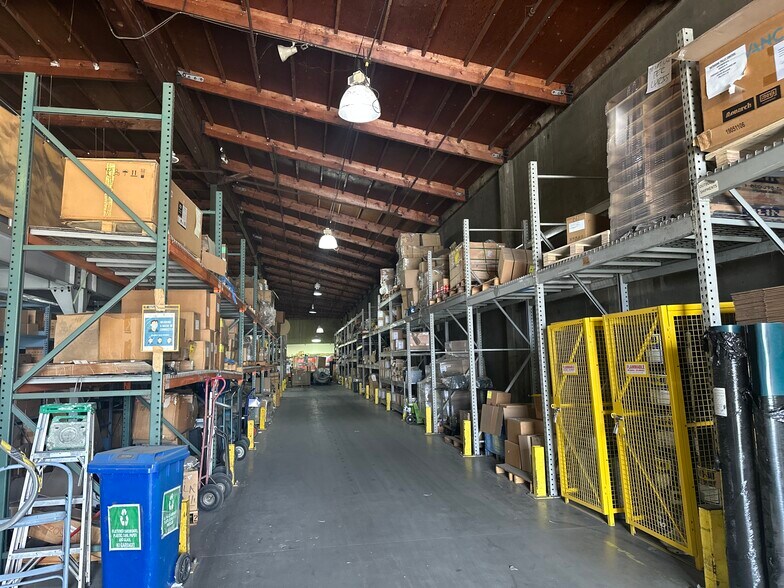 More Photos Of 2915 E Washington Blvd, Los Angeles Warehouse For Sale