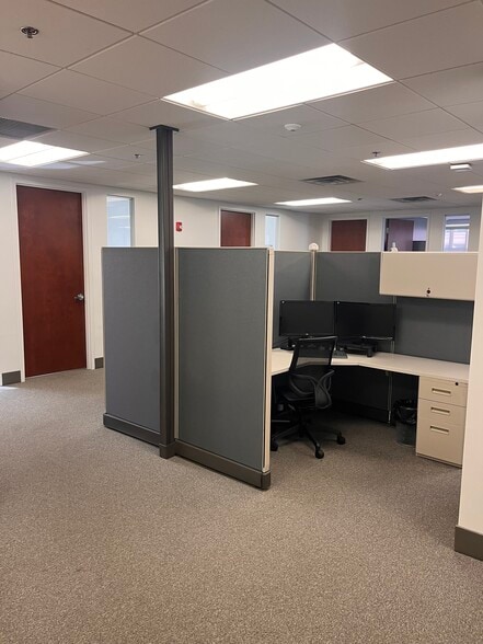 More Photos Of 327 Plaza Real, Boca Raton Office For Lease