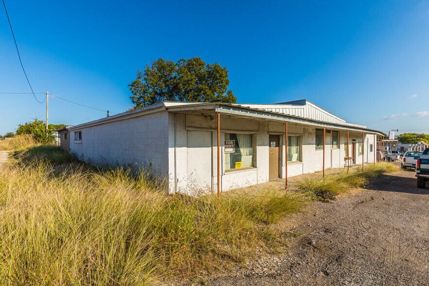More Photos Of 400 Highway 22, Clifton Storefront Retail Office For Lease
