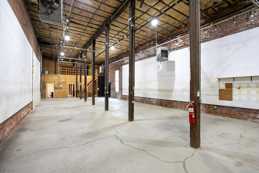 More Photos Of 395 Park St North, Great Barrington Warehouse For Sale
