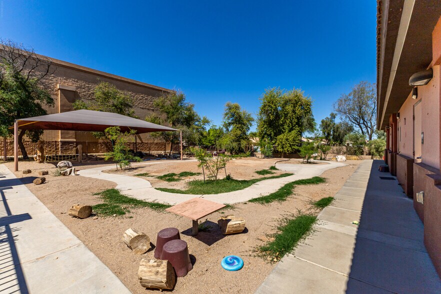 More Photos Of 1494 S Gilbert Rd, Gilbert Daycare Center For Lease