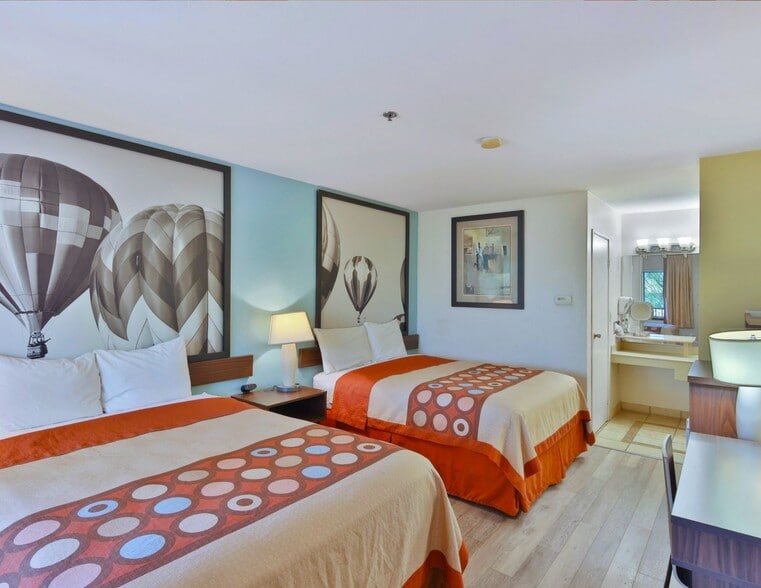 More Photos Of 81753 111 Hwy, Indio Hotel For Sale