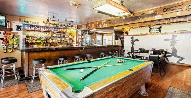 More Photos Of 33103-33105 Redwood Highway, O Brien Restaurant For Sale