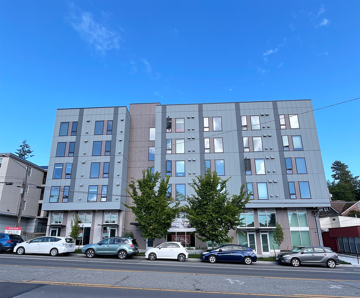 More Photos Of 9736 Greenwood Ave N, Seattle Apartments For Sale