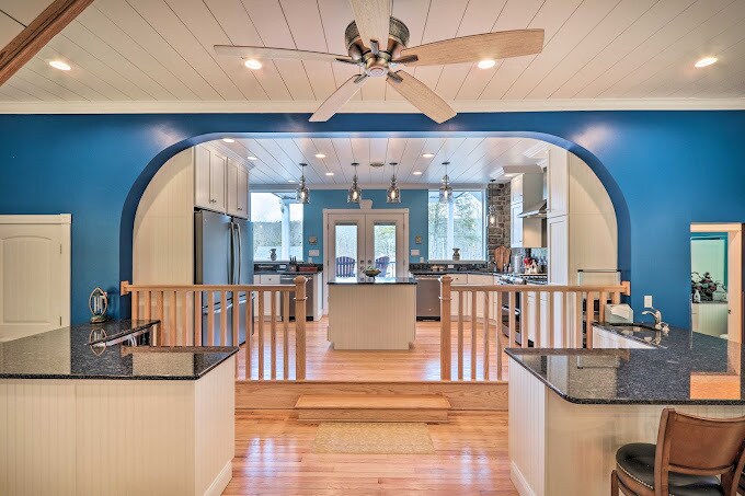 More Photos Of 279 Greenview Dr, Saylorsburg Religious Facility For Sale