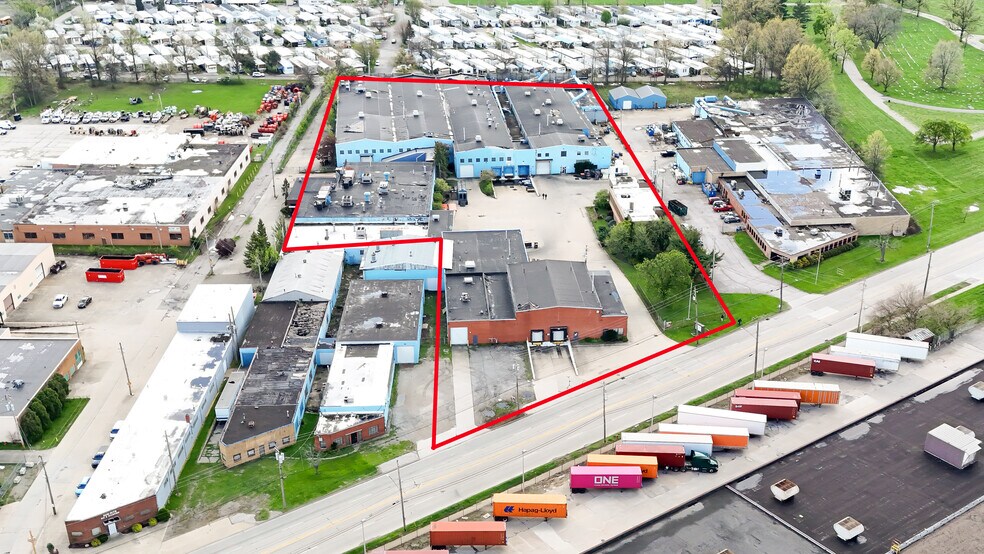 More Photos Of 8525 Clinton Rd, Brooklyn Warehouse For Sale