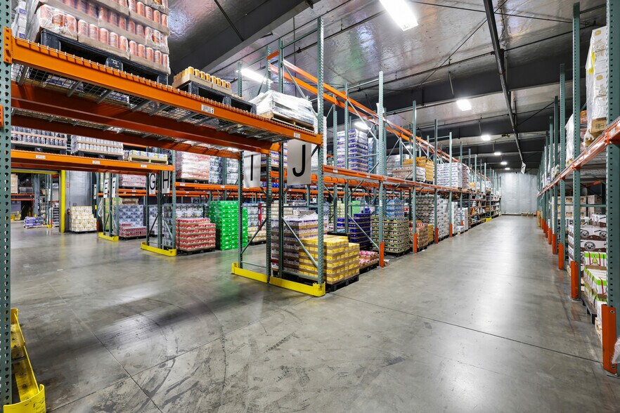 More Photos Of 6715 E Mission Ave, Spokane Warehouse For Lease