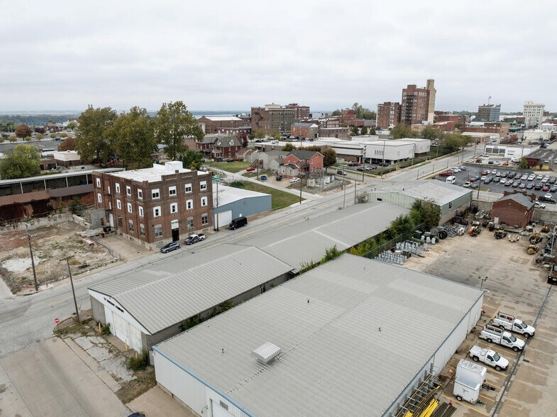 More Photos Of 600 York St, Quincy Industrial For Sale