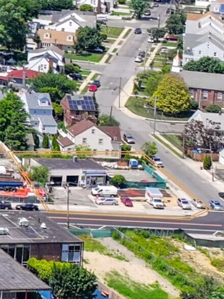 Primary Photo Of 215 Hempstead Ave, West Hempstead Auto Repair For Sale