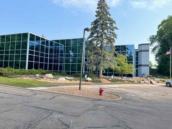 Primary Photo Of 4100 Peavey Rd, Chaska Manufacturing For Sale