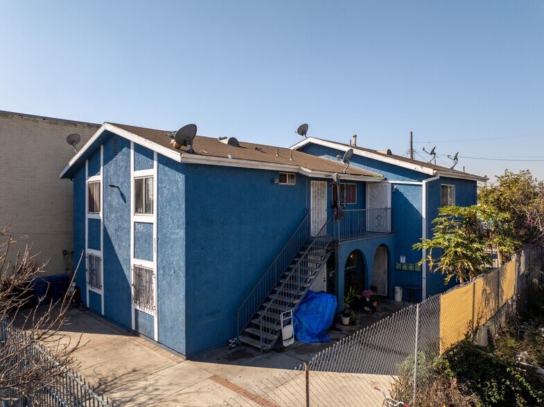 Primary Photo Of 8925 Broadway, Los Angeles Apartments For Sale