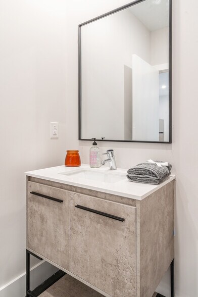 More Photos Of 3503 Midvale Ave, Philadelphia Apartments For Sale