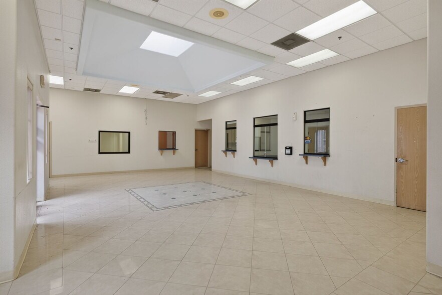 More Photos Of 2601 Cornerstone Blvd, Edinburg Medical For Sale