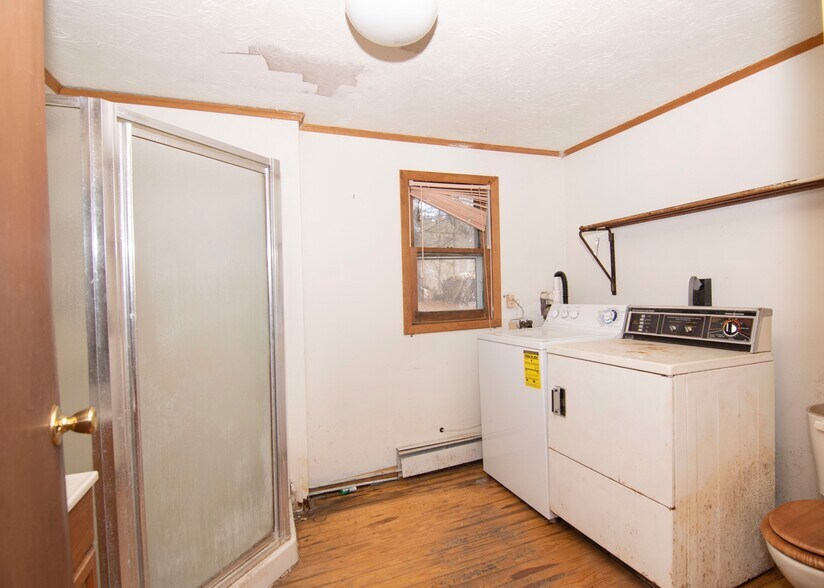 More Photos Of 3230 Route 9N -1, Greenfield Center Bar For Sale