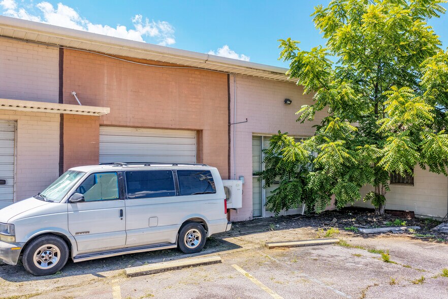 More Photos Of 1358 W Main St, Forest City Warehouse For Sale