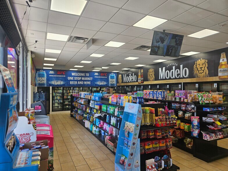 More Photos Of 945 W Pacific Coast Hwy, Wilmington Unknown For Lease