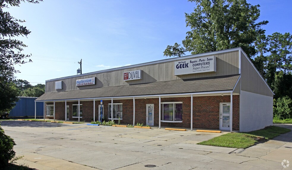 Primary Photo Of 3203 Apalachee Pky, Tallahassee Unknown For Lease