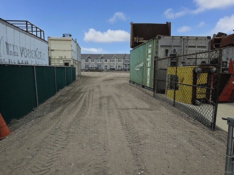 More Photos Of 56 New St, Oceanside Land For Lease