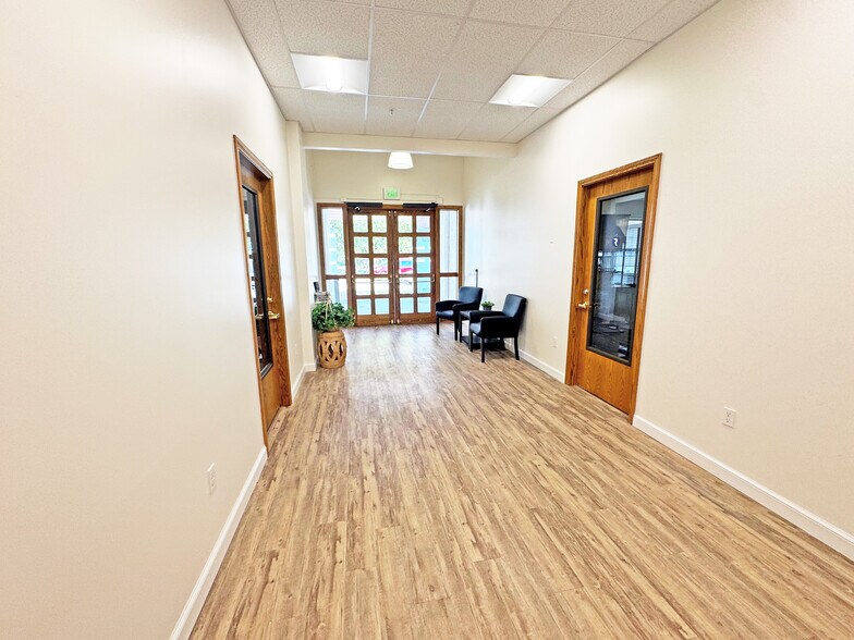 More Photos Of 595 Alamo Pintado Rd, Solvang Office For Lease