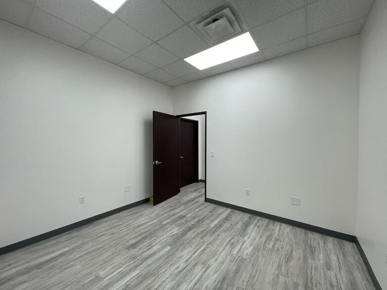 More Photos Of 7601 W Sam Houston S, Houston Storefront For Sale